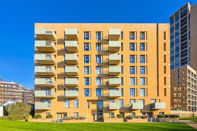 2-bed flat on Flat 17, Greenshank House, 19, Moorhen Drive, Colindale, £500,000