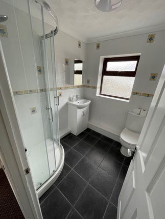 11, SWANSEA photo 5