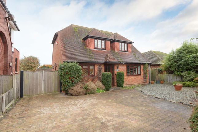 Thumbnail Detached house for sale in Queens Avenue, Broadstairs