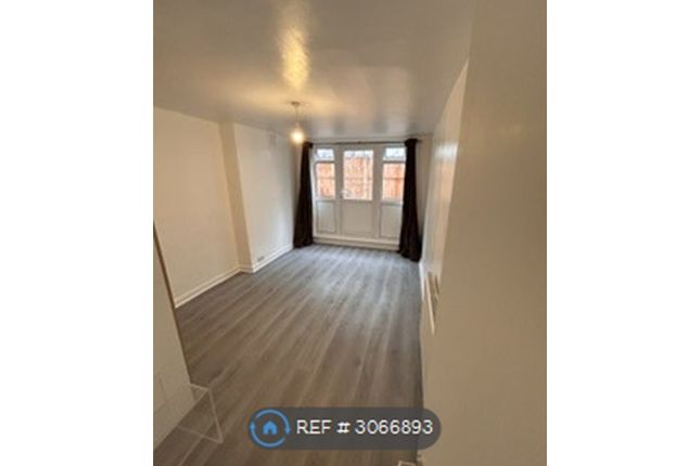 Goldsboro Road, London photo 3