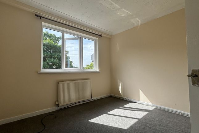 Flat 5, Cardiff photo 5