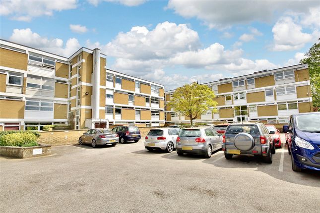 Flat for sale in Park View Court, Woking, Surrey