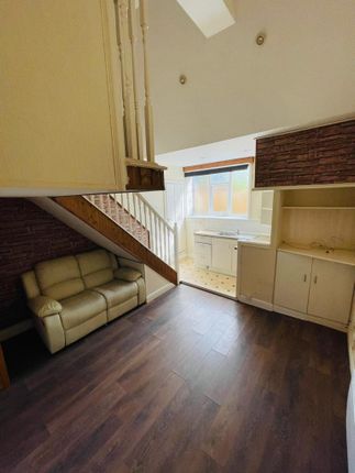 Flat to rent in Church Street, Gornal Wood, Dudley