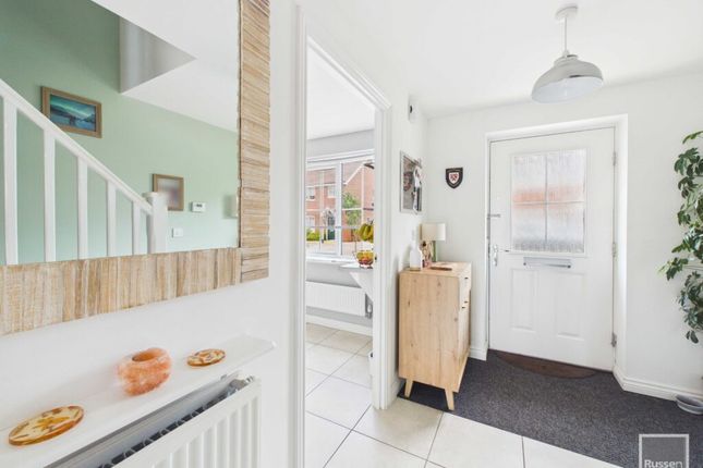 52, Colossus Way, Norwich photo 3