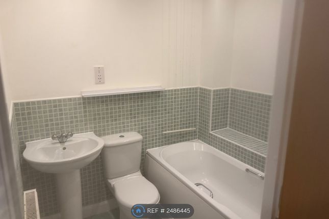 Glade Park Court, Liverpool photo 5