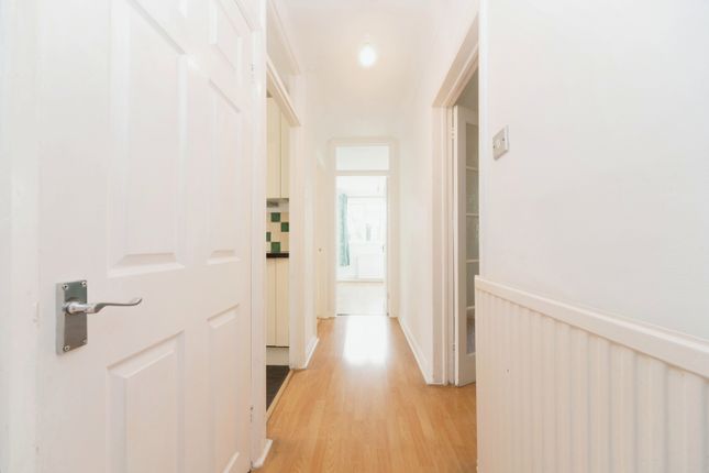 Flat for sale in Benhill Wood Road, Sutton