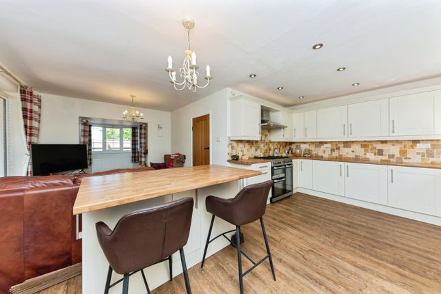 170, Weelsby Road, Grimsby photo 4
