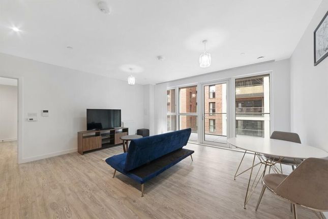 Flat for sale in Sealey Tower, Upton Garden, London