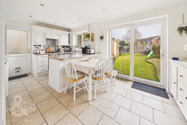11 Bluebell Road, Norwich photo 4