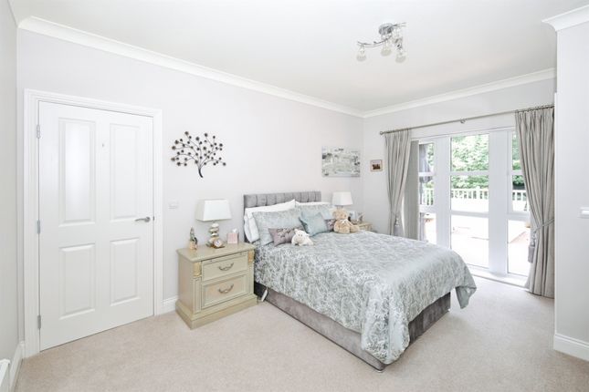 11, Albany Meadows, Albany Lane, Balsall Common photo 4