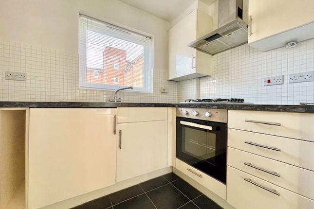 Flat for sale in Calypso Crescent, London