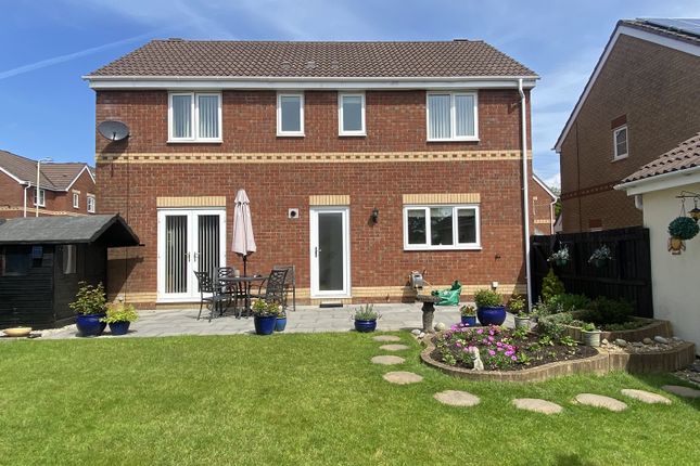 Thumbnail Detached house for sale in Fairplace Close, Broadlands, Bridgend County.