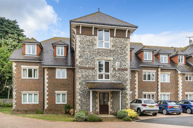 Thumbnail Flat for sale in Greenfields, Middleton-On-Sea