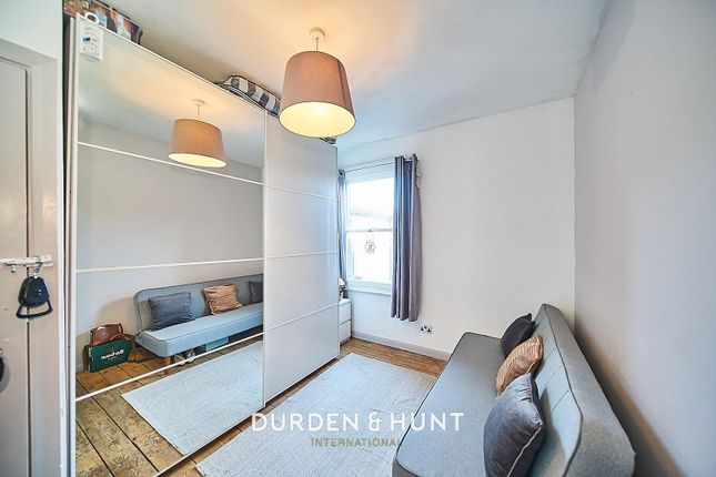 End terrace house for sale in Prospect Road, Woodford Green