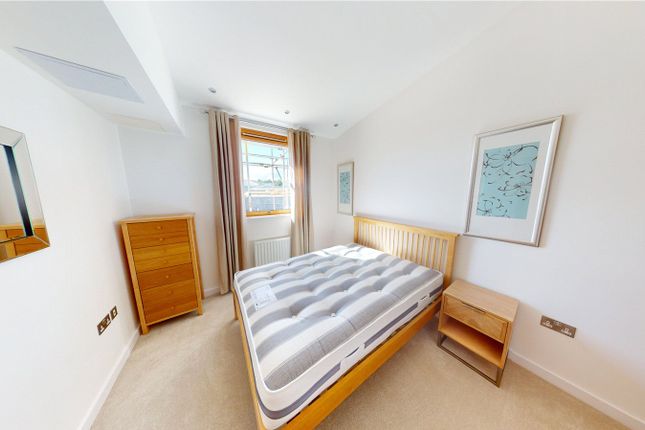30, The Crescent, Harbourside photo 5