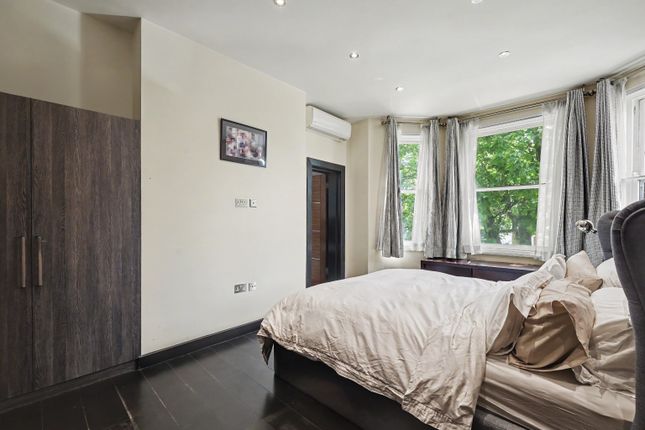 Flat 3, Leinster Mansions, Hampstead photo 4