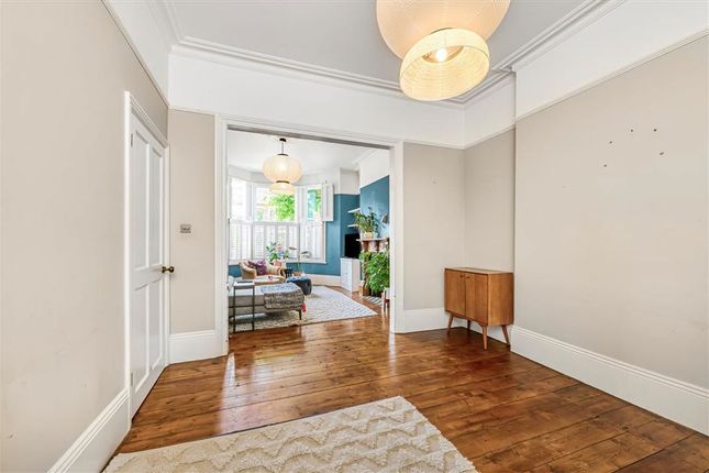 134, Pepys Road, London photo 4