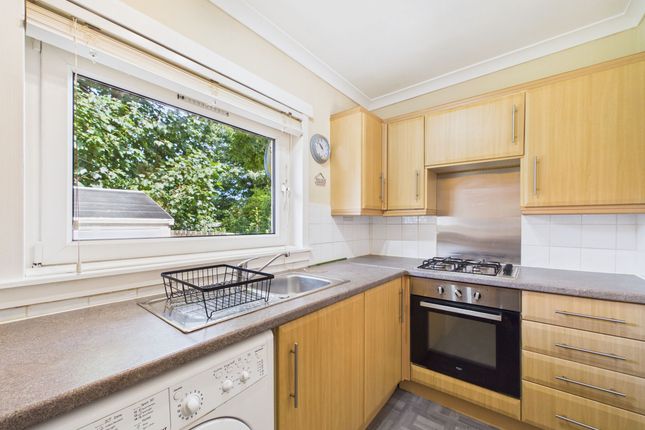 36 Carlowrie Avenue, Glasgow photo 4