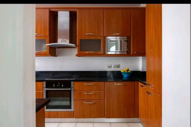 Flat 12 Knightsbridge Court,, 12 Sloane St, London photo 3