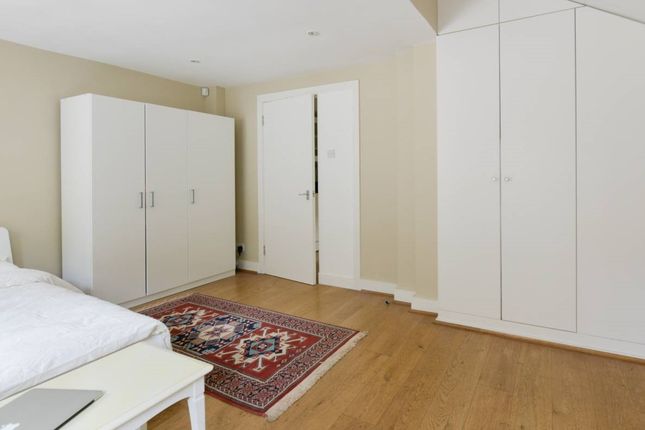 33, Marville Road, London photo 4