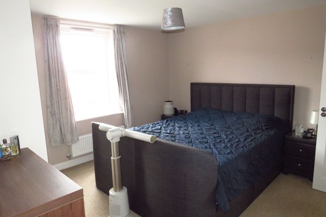 Prospero Drive, Wellingborough photo 5