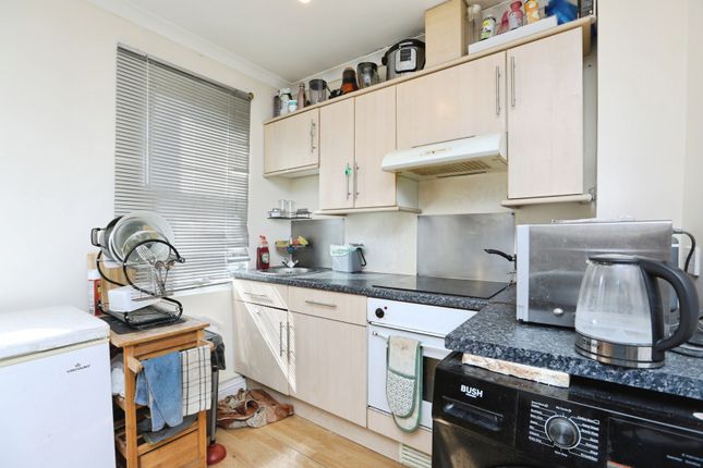 Flat 7 St. James Court 53-59,, James Street, Kent photo 4