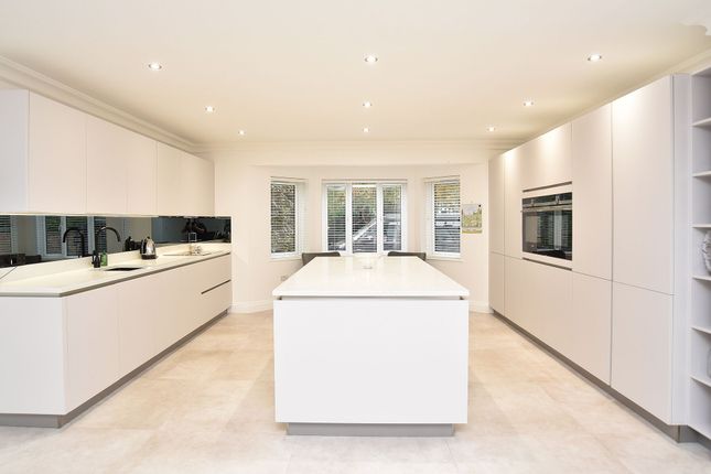 8a Rossett Green Lane, Harrogate photo 2