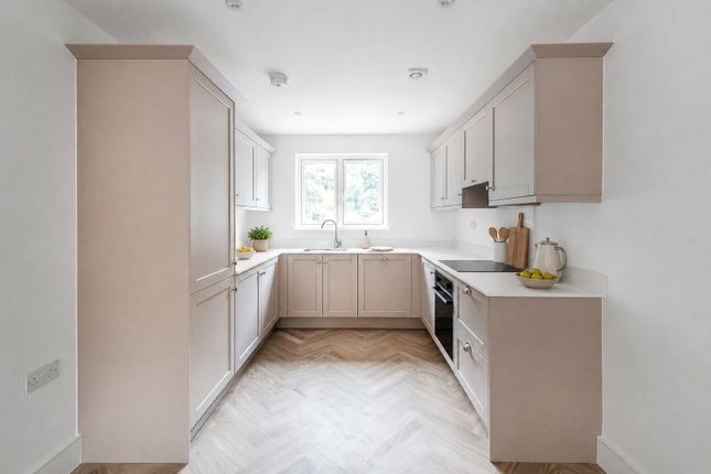 13, Westbrook Hill, Godalming photo 3