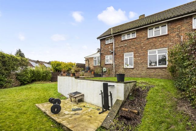 6, Fernhurst Close, Brighton photo 2