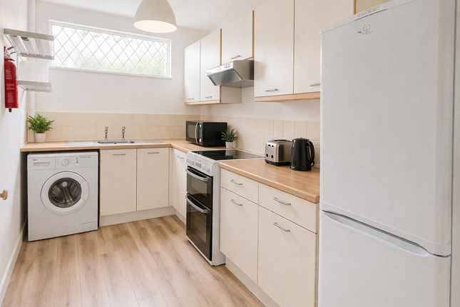 37 Berkeley Walk, Finsbury Park, London, N7 7RS, London photo 3