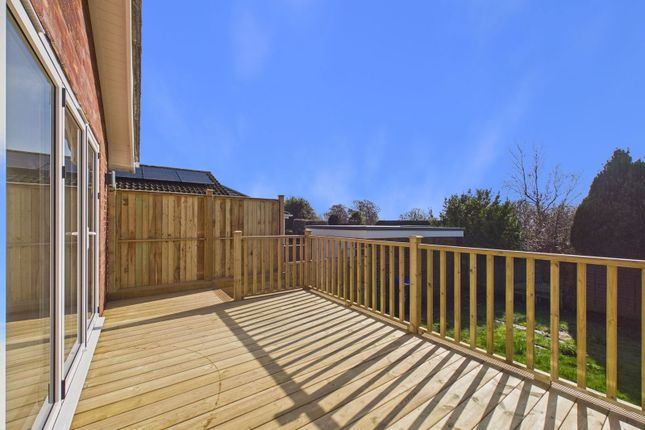 89, Slonk Hill Road, Shoreham-by-sea photo 3