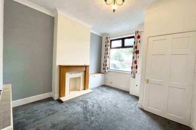 2 bed terraced house to rent in Vivian Road, Fenton, Stoke-On-Trent ST4