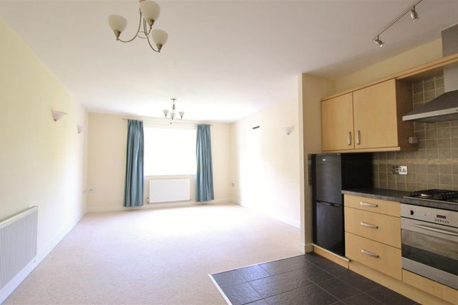 Flat to rent in St Andrews Plaza, Clifford Road, Sheffield
