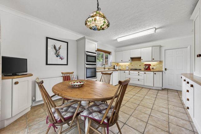 106B, Irchester Road, Rushden photo 3