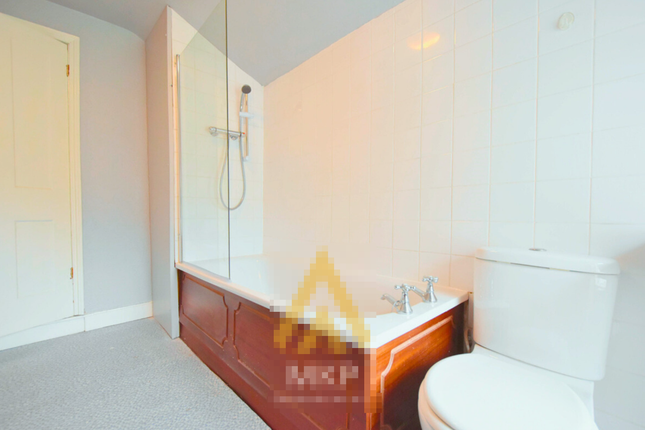 96, Hubert Road, Birmingham photo 4