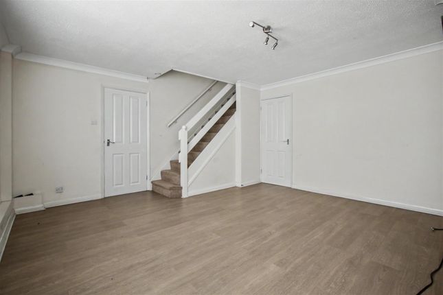 3, Fair Lane, Kettering photo 4