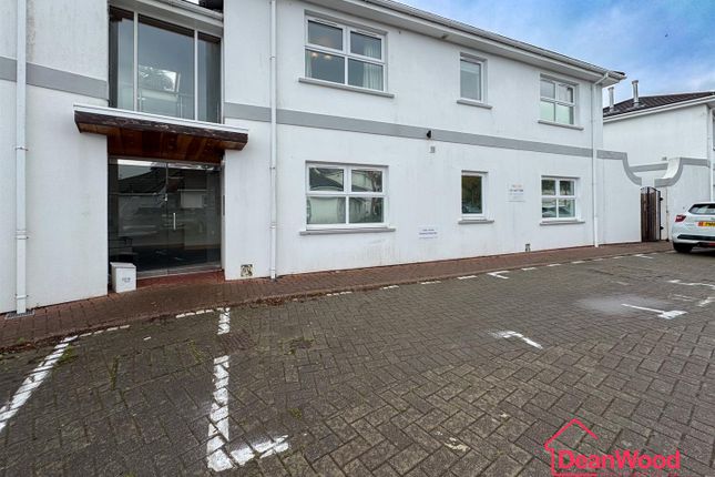 Flat 7, Cooil Fastee, Stevenson Way Douglas photo 2