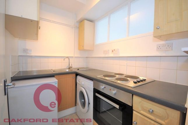 Studio flat on Euston Road, Euston, £2,383/mo