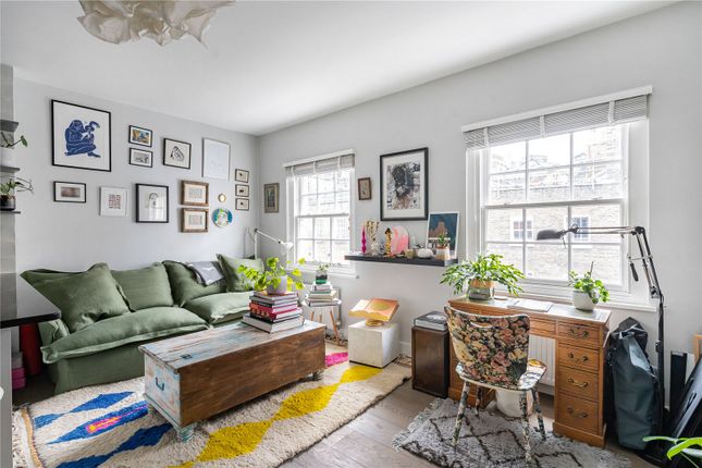 1-bed flat on Flat 6, 46, South Molton Street, London, £695,000