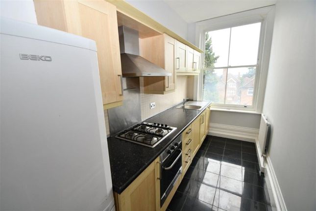 Flat 9, 66 Grange Road, Guildford photo 2