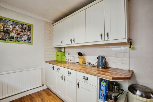 212, Burgh Road, Skegness photo 4