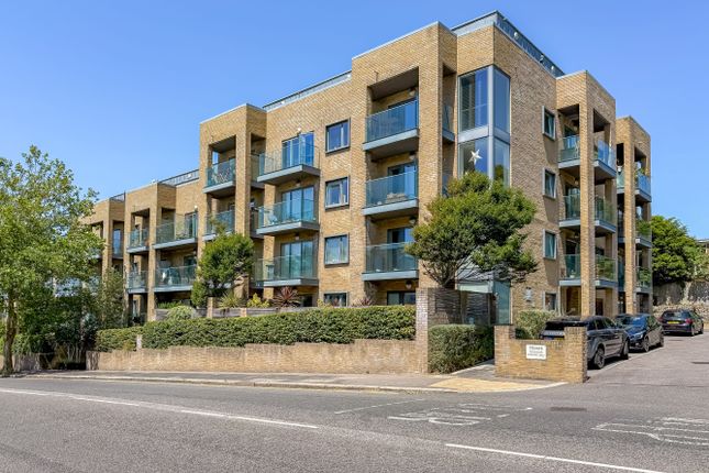 Flat 5, Park House, Hove Park Gardens, Hove photo 2