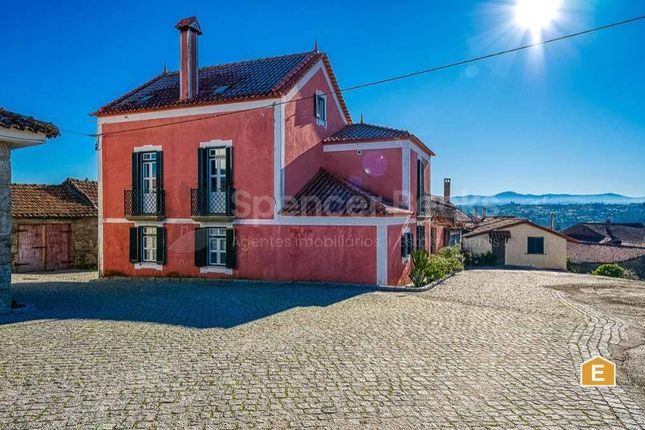 Thumbnail Semi-detached house for sale in Oliveira Do Hospital, Coimbra, Portugal