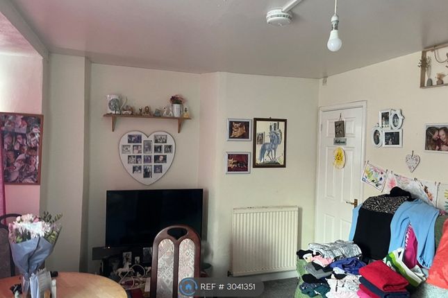 Flat, Tregonissey Road, St Austell photo 2