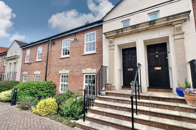 Thumbnail Flat for sale in Eastgate Gardens, Taunton