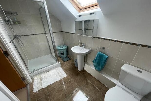Flat to rent in The Cloisters, Lincoln