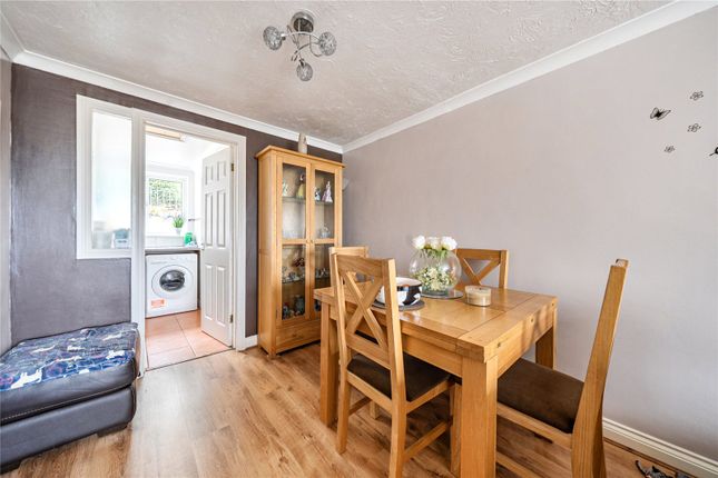 80, Birdhill Avenue, Reading photo 3