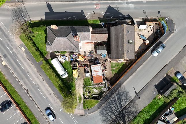 1 Heapham Road, Gainsborough photo 2