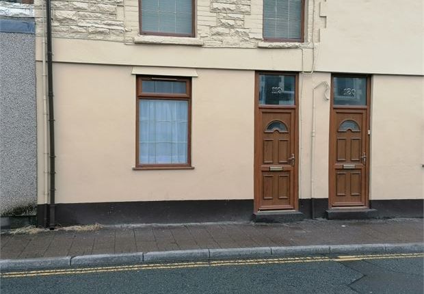 Thumbnail Studio to rent in Ynyshir Road, Ynyshir, Porth, Rhondda Cynon Taff.