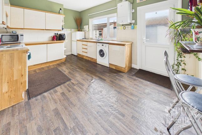 9, Chapel Street, Redcar photo 4